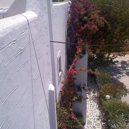 佩拉格斯一室公寓酒店 Páros