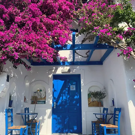 佩拉格斯一室公寓酒店 Páros