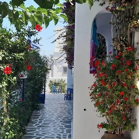 Pelagos Aparthotel