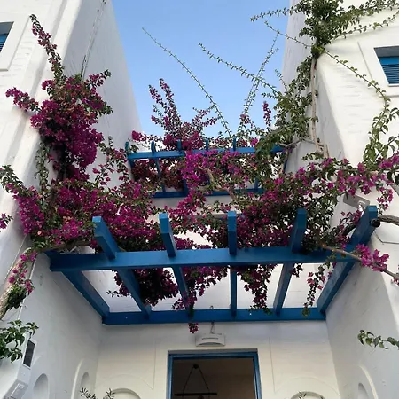 Pelagos Aparthotel 4*